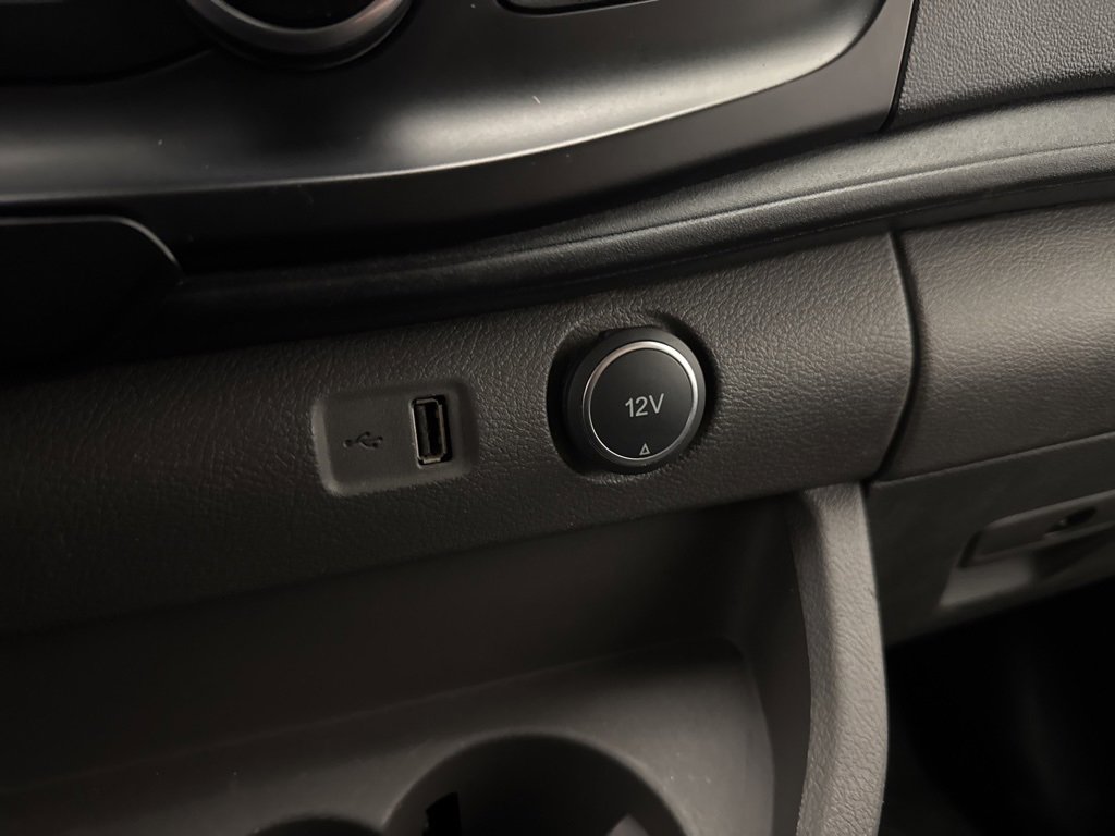 Used 2020 Ford Transit 350 XL image 22