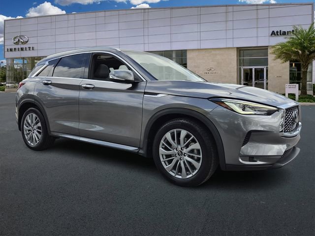 Certified 2023 INFINITI QX50 Luxe image 2