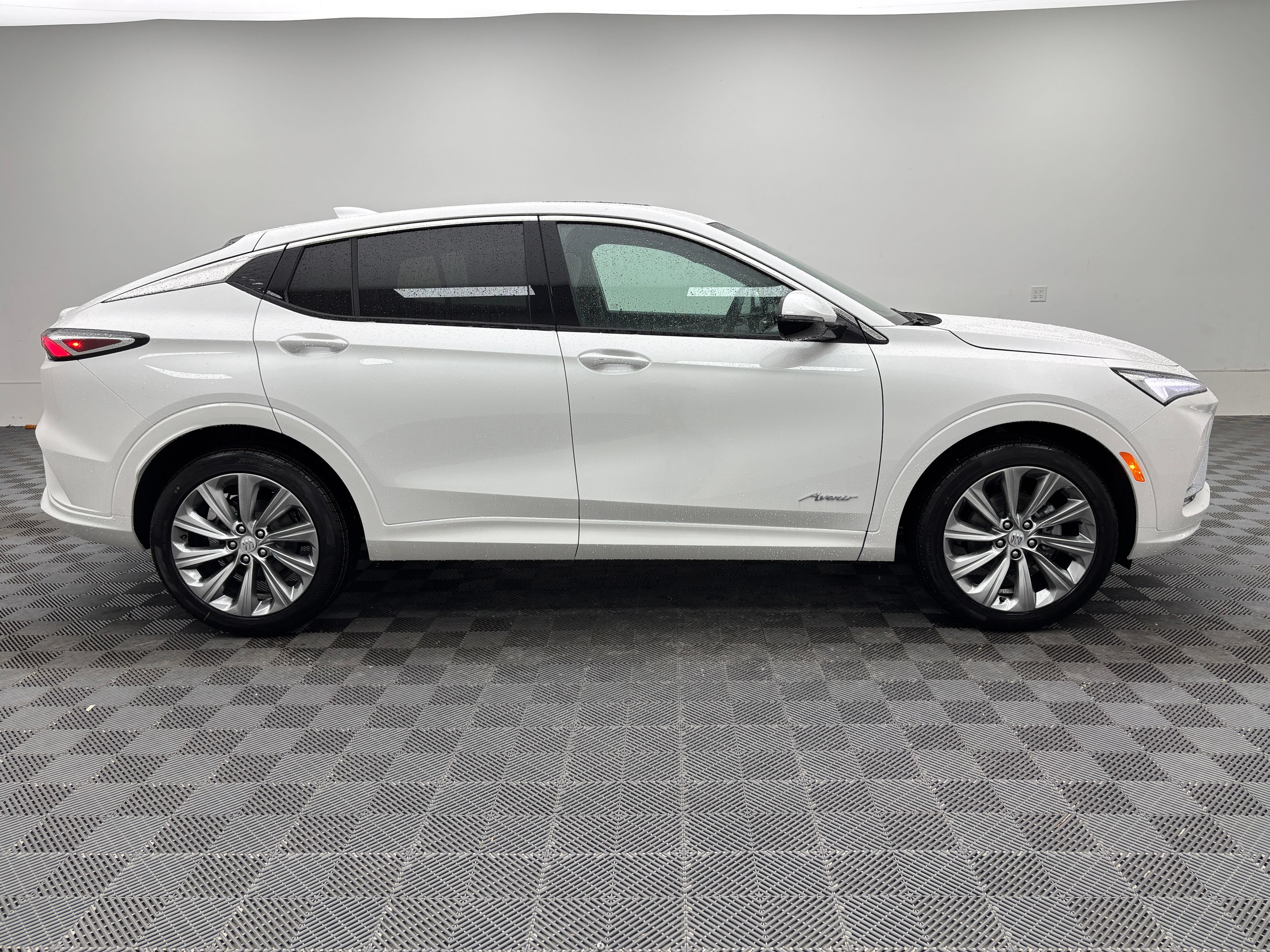 New 2026 Buick Envista Sport Touring FWD image 7