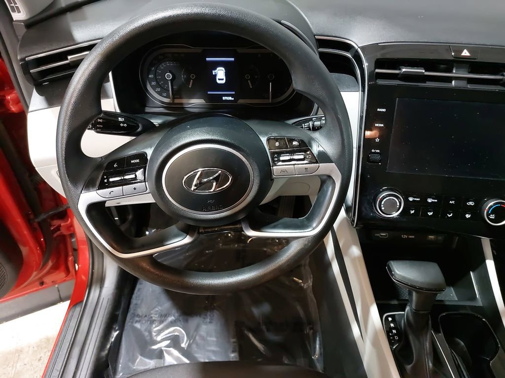 Used 2022 Hyundai Tucson SEL image 17