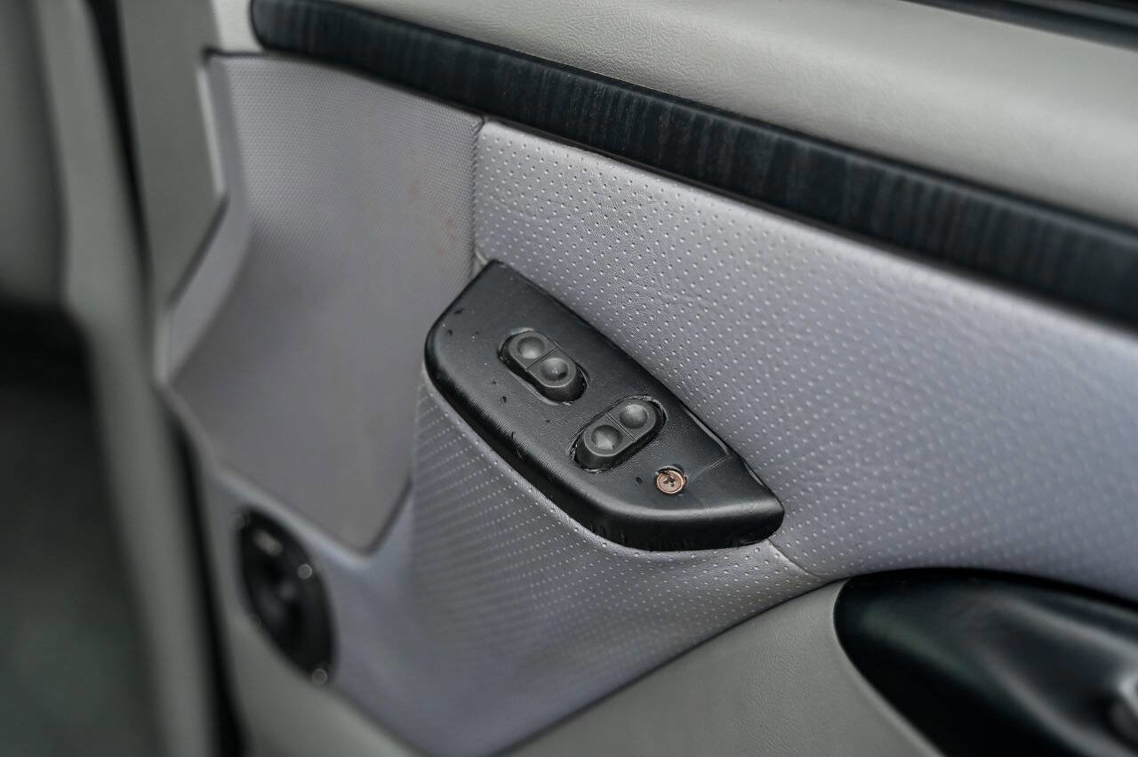 Used 1994 Ford F350 2WD SuperCab DRW image 83