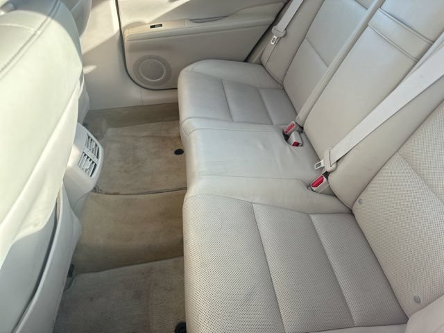 Used 2013 Lexus ES 350 w/ Luxury Pkg FWD image 7