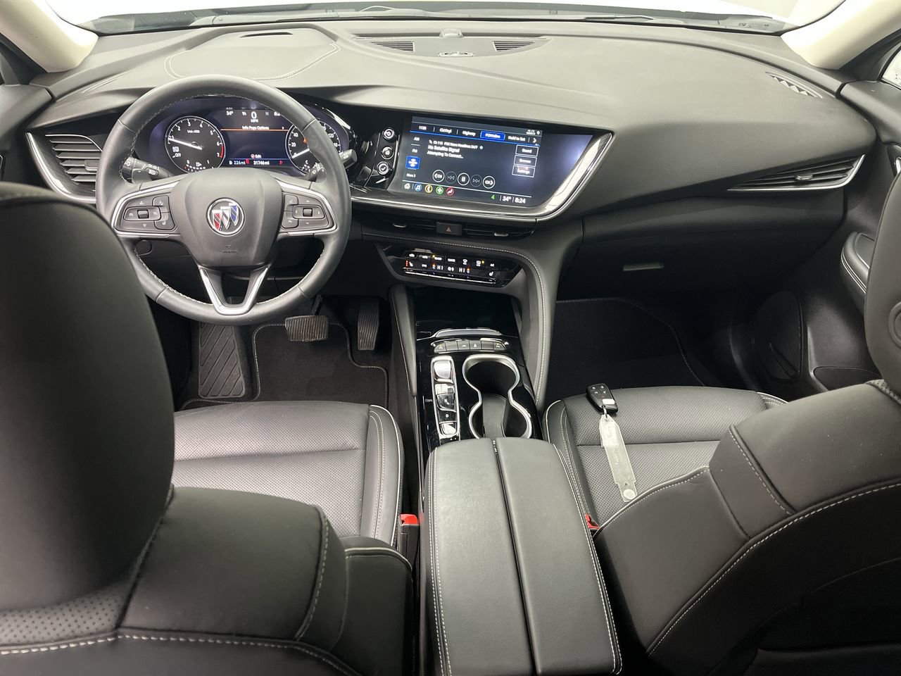 Certified 2023 Buick Envision Essence image 4
