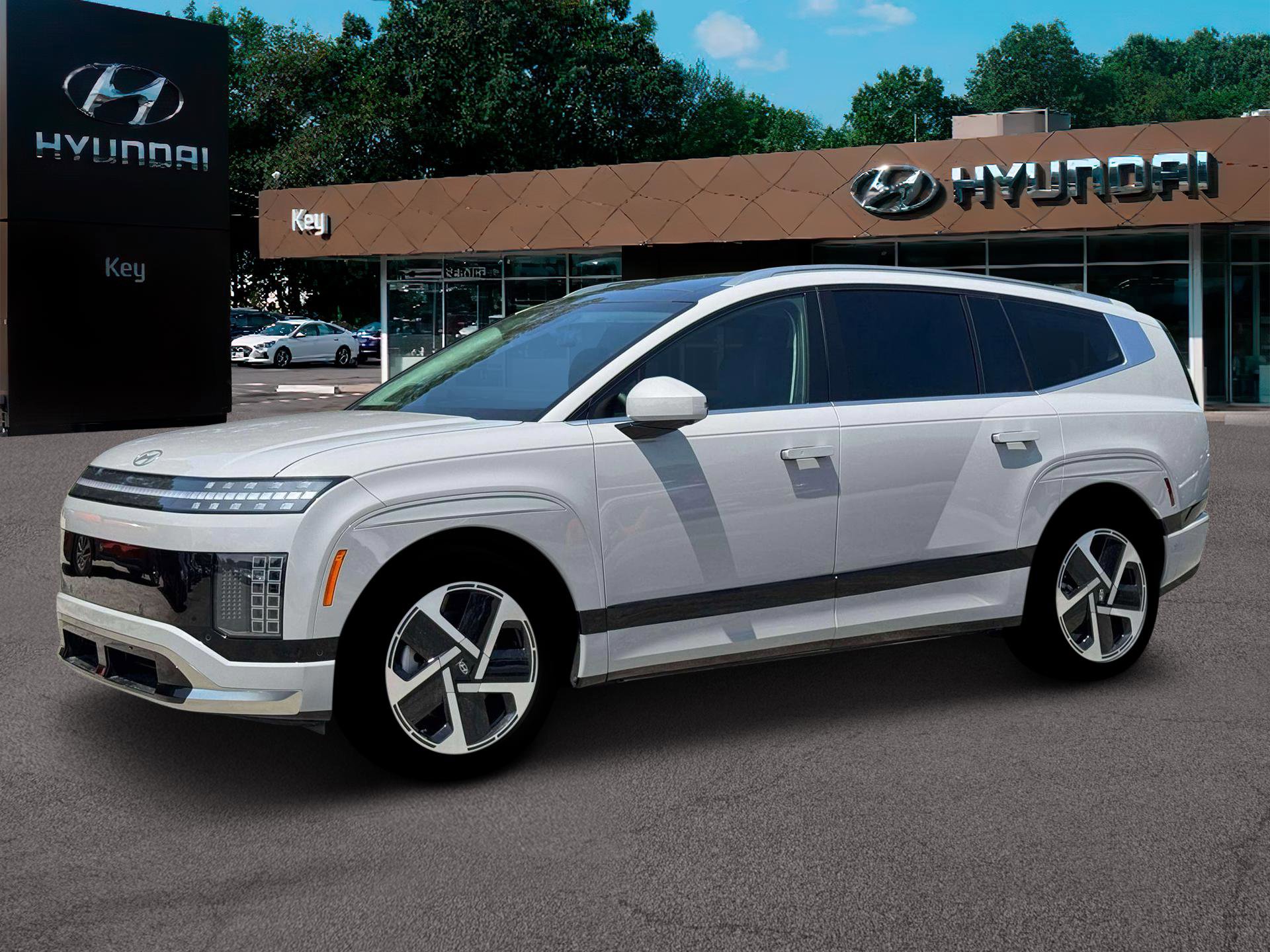 New 2026 Hyundai Ioniq 9 Calligraphy image 2
