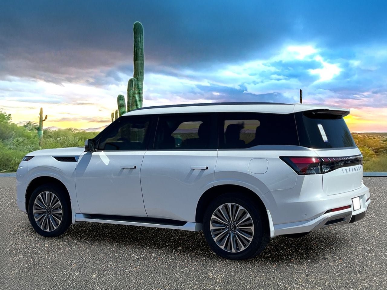 Used 2026 INFINITI QX80 Luxe w/ Cargo Package RWD image 4