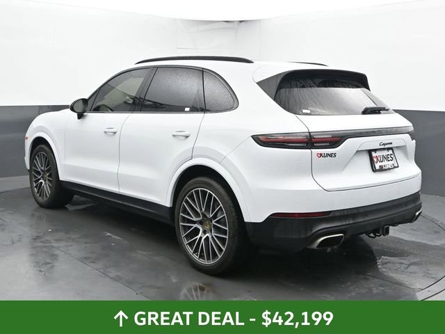 Used 2022 Porsche Cayenne image 9