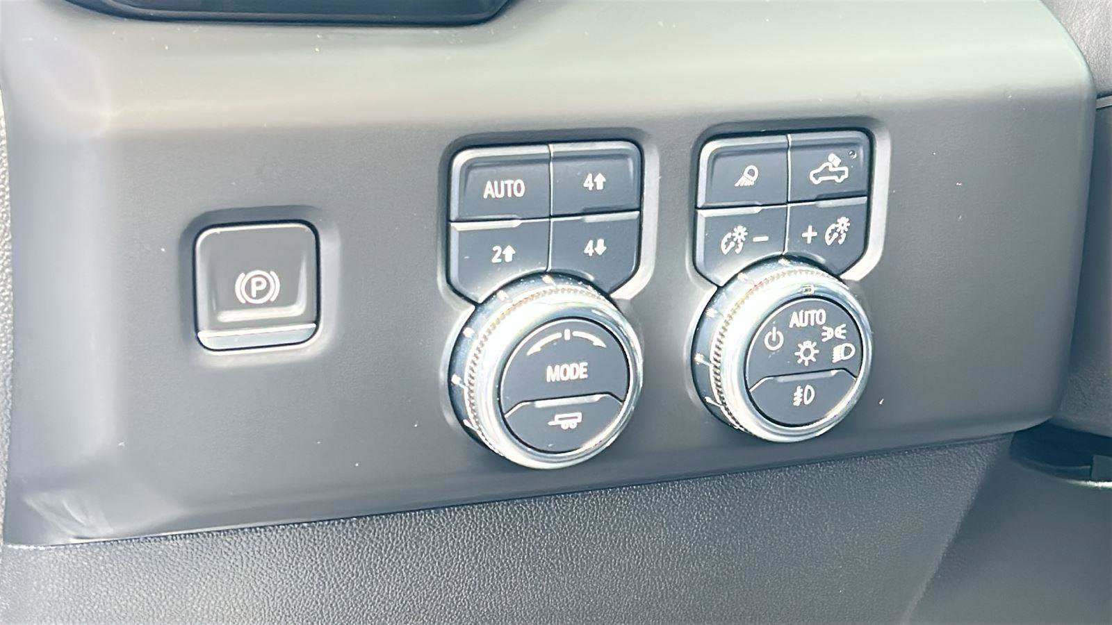 Used 2023 GMC Sierra 1500 Denali w/ Denali Reserve Package image 16