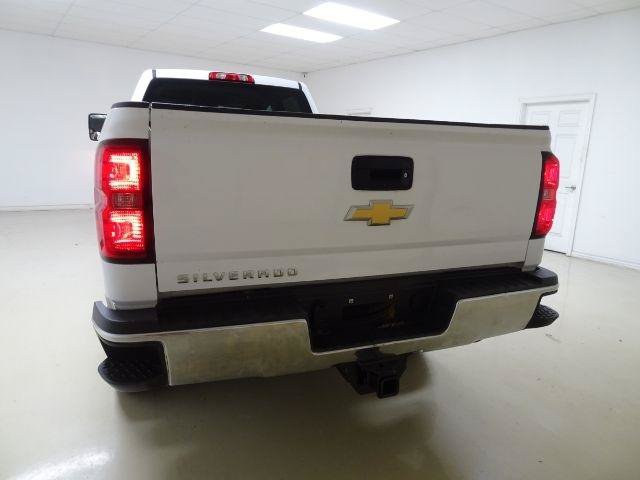 Used 2019 Chevrolet Silverado 2500 W/T AWD/4WD image 11