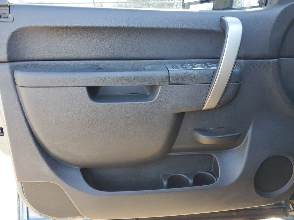 Used 2011 Chevrolet Silverado 2500 LT image 17