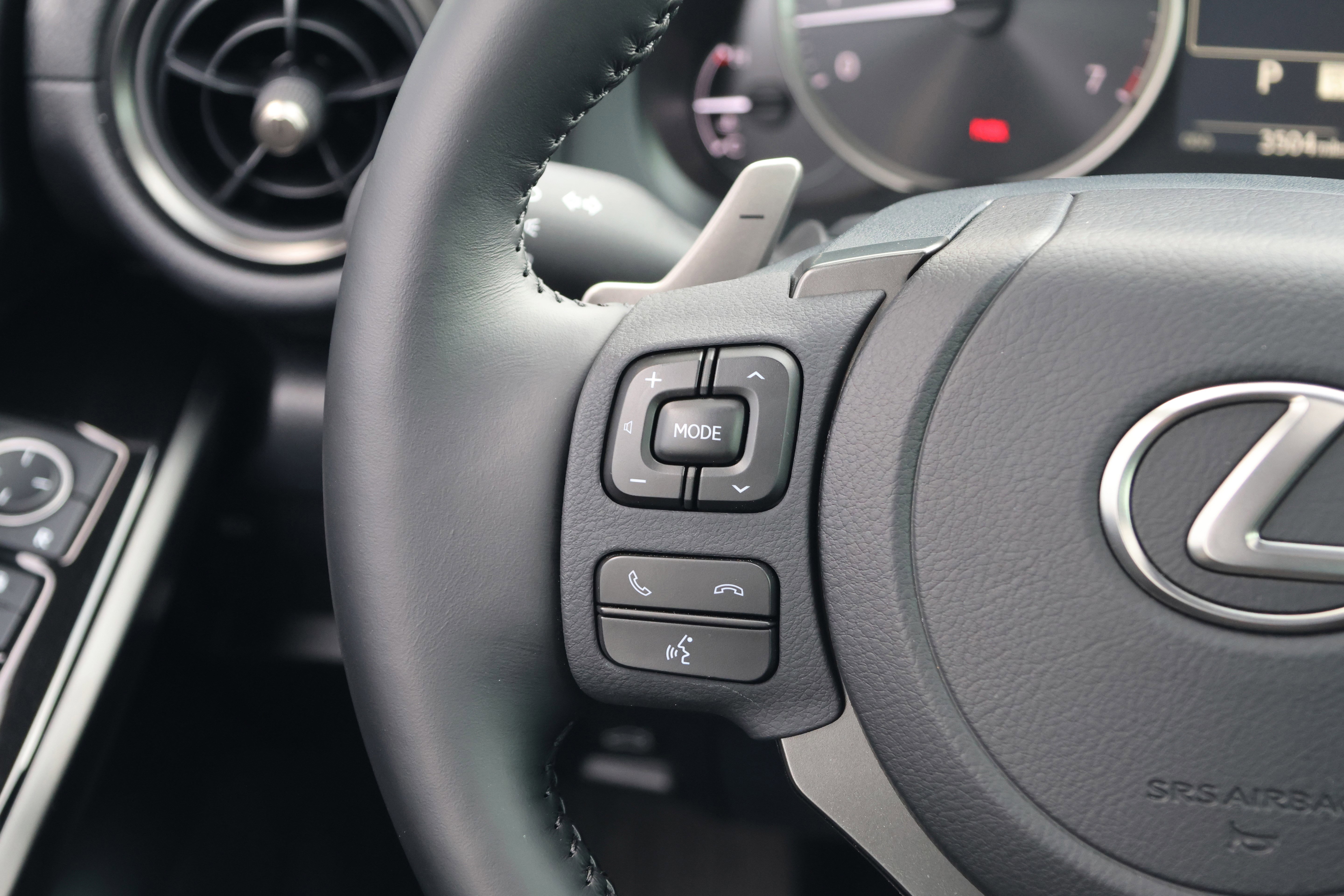 Used 2024 Lexus IS 300 w/ Comfort Package image 18