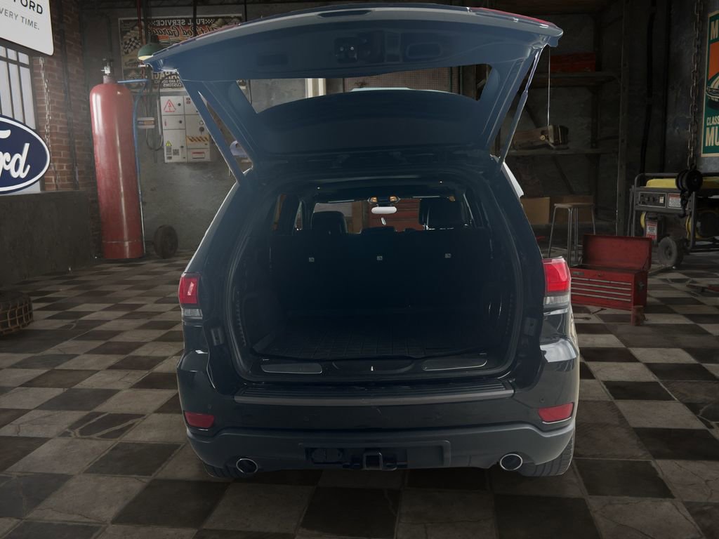 Used 2020 Jeep Grand Cherokee Trailhawk image 10