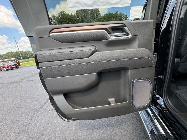 New 2025 GMC Sierra 2500 Denali w/ Denali Reserve Package image 40