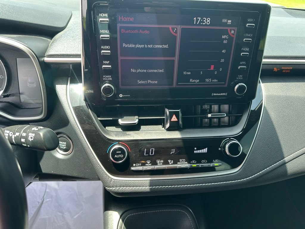 Used 2020 Toyota Corolla SE FWD image 19