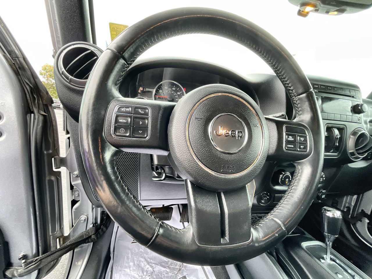 Used 2018 Jeep Wrangler Unlimited Sport S image 11