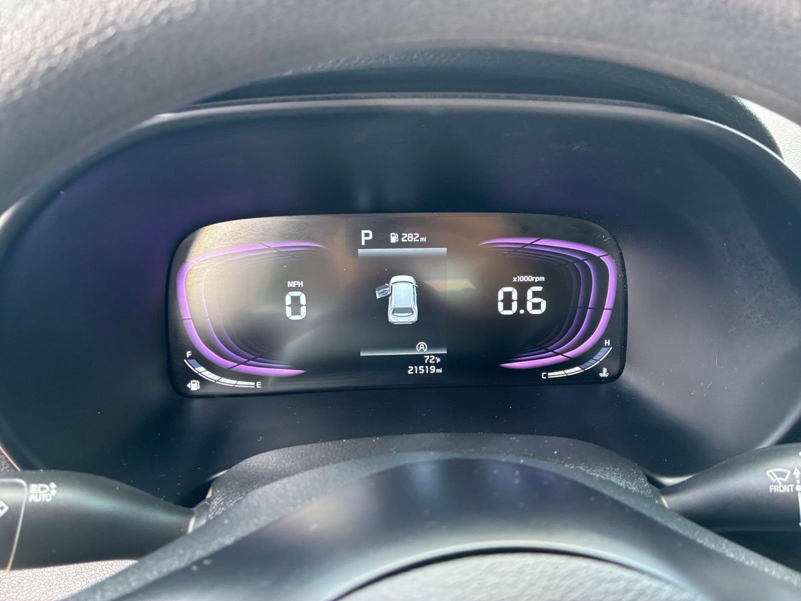 Used 2025 Kia Soul LX w/ LX Technology Package image 38
