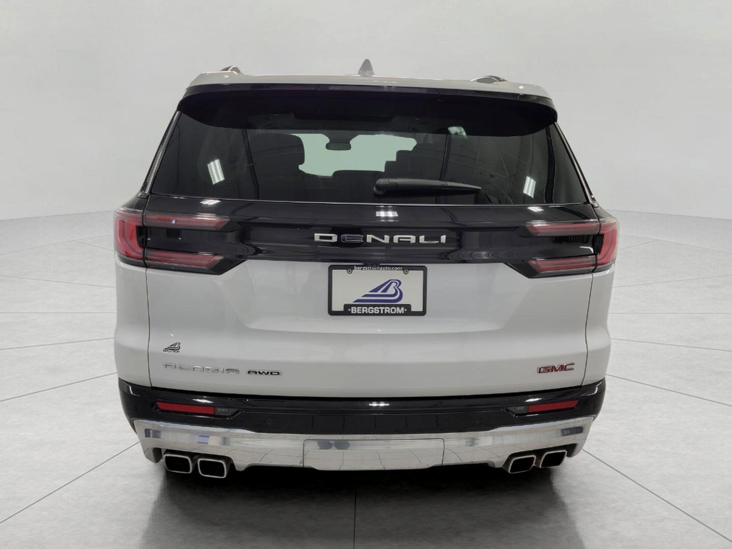 Used 2024 GMC Acadia Denali w/ LPO, Floor Liner Package AWD/4WD image 28