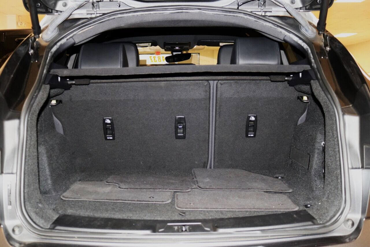 Used 2020 Jaguar E-PACE SE image 76