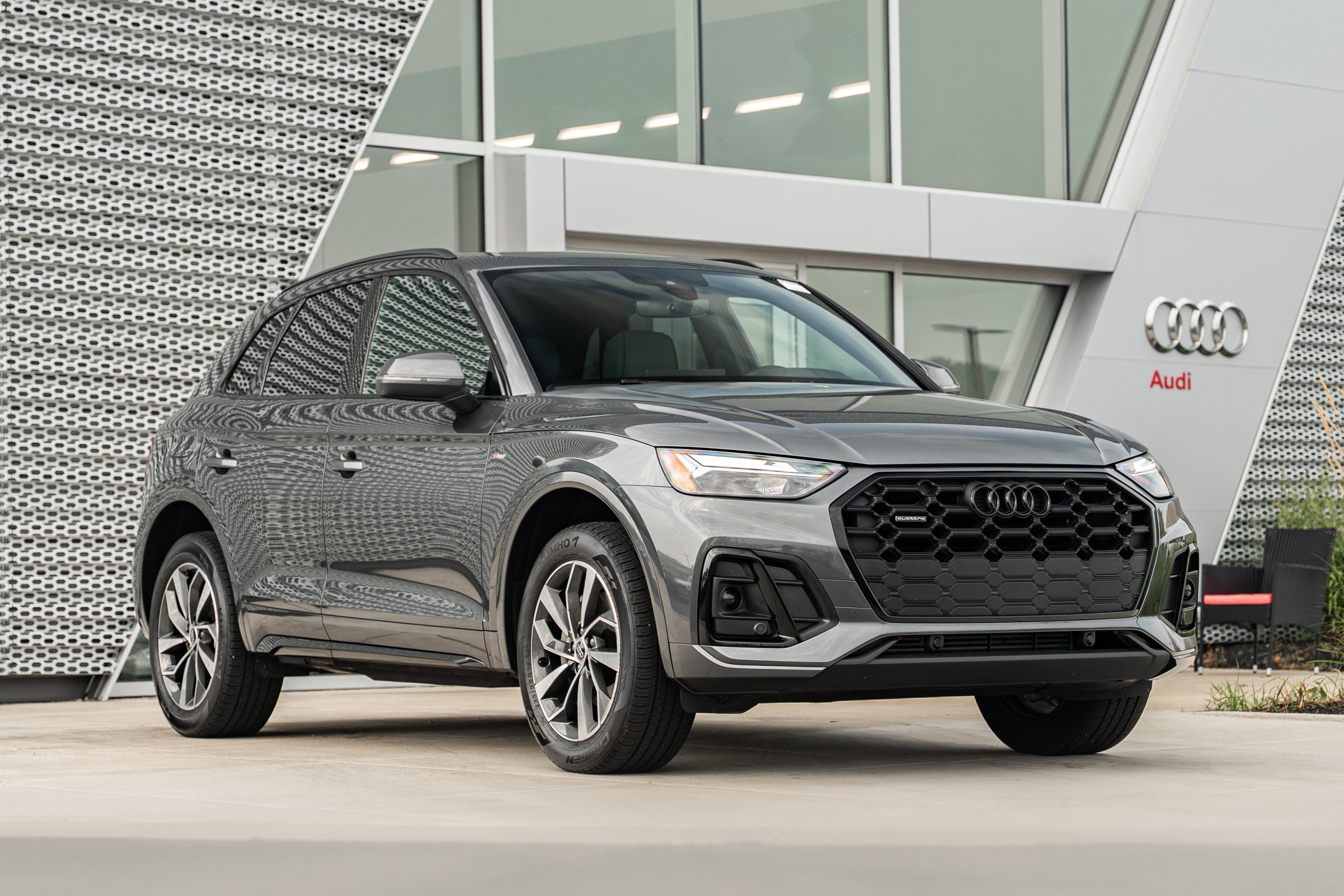 Certified 2024 Audi Q5 2.0T Premium