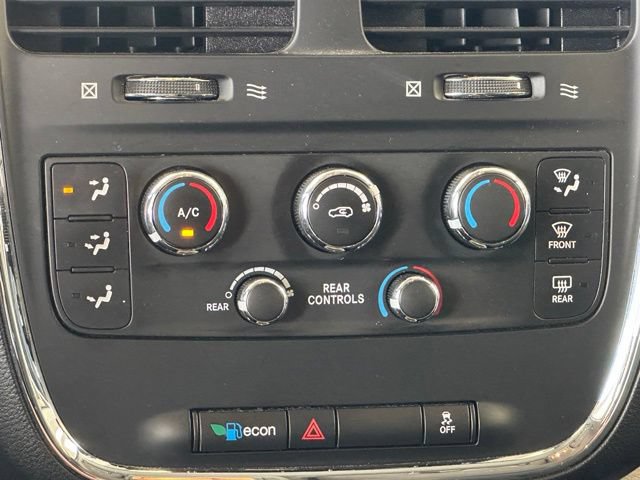 Used 2015 Dodge Grand Caravan SE w/ Quick Order Package 29E SE FWD image 12