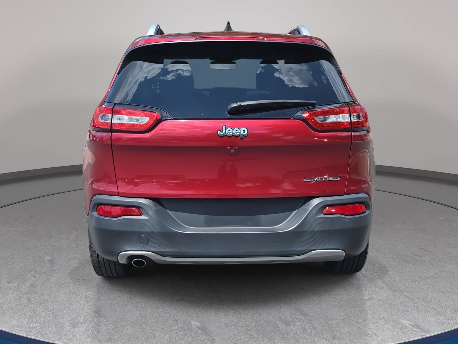 Used 2016 Jeep Cherokee Limited FWD image 6