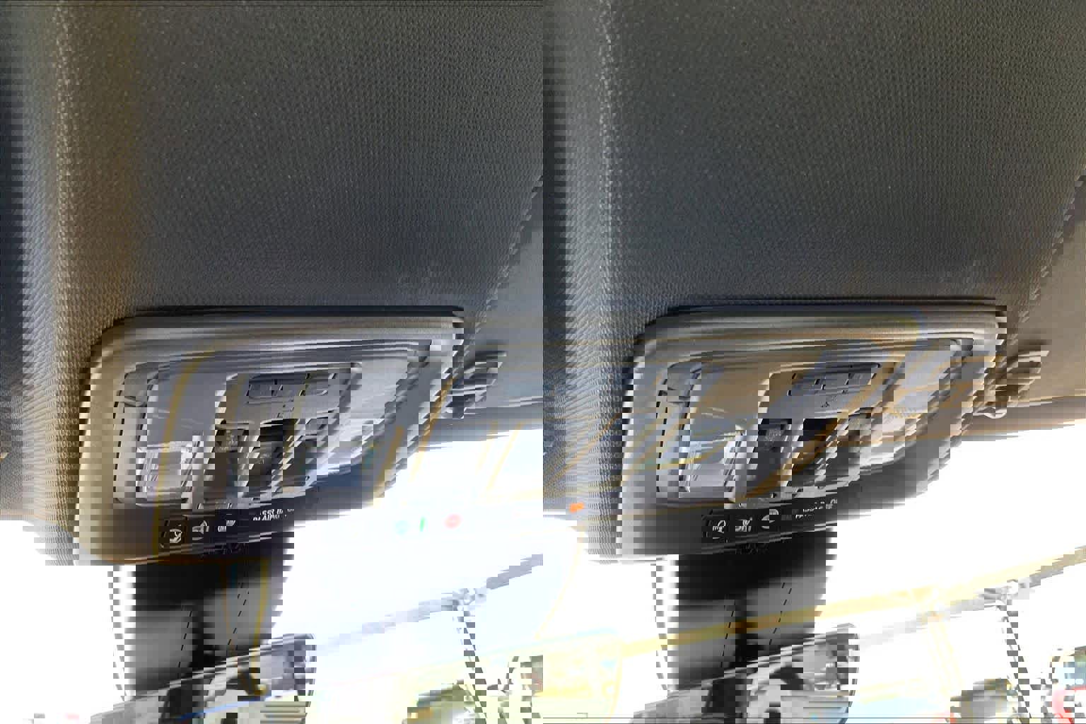 Used 2025 GMC Sierra 3500 Denali w/ Denali Reserve Package image 33