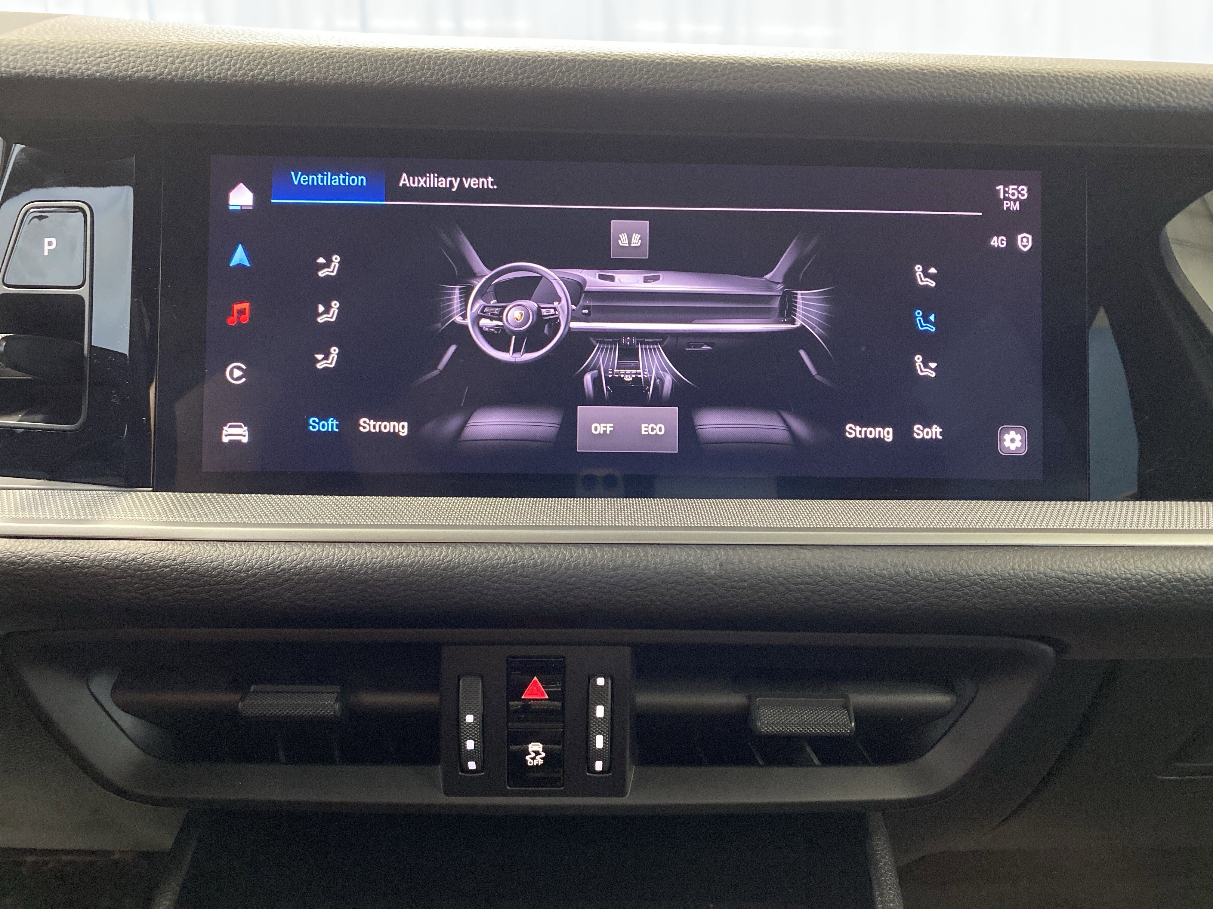 Used 2024 Porsche Cayenne image 19