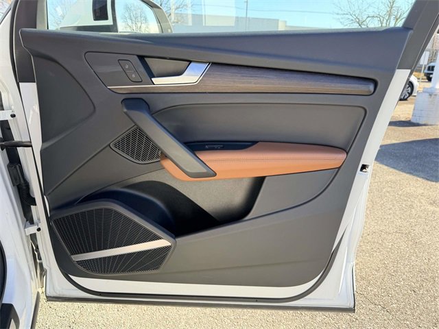 Used 2024 Audi Q5 2.0T Premium Plus image 8