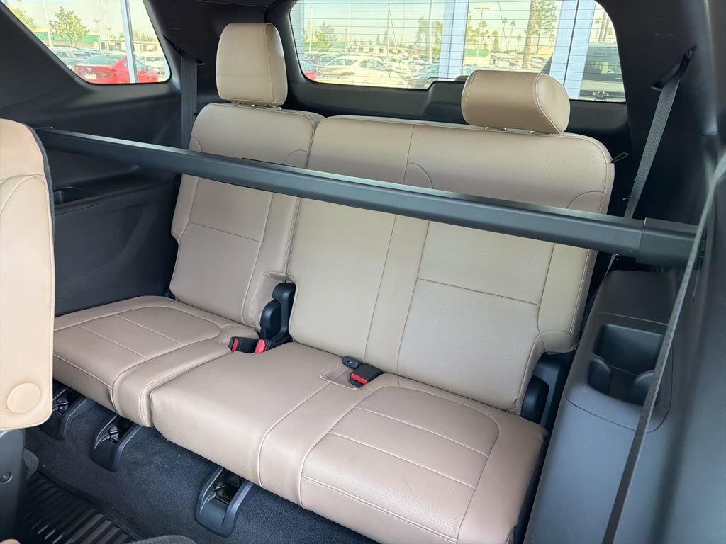Used 2023 Chevrolet Traverse Premier image 13