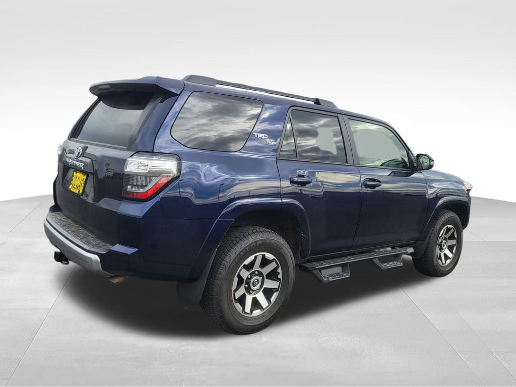Certified 2023 Toyota 4Runner TRD Off-Road Premium w/ Moonroof Package AWD/4WD image 7