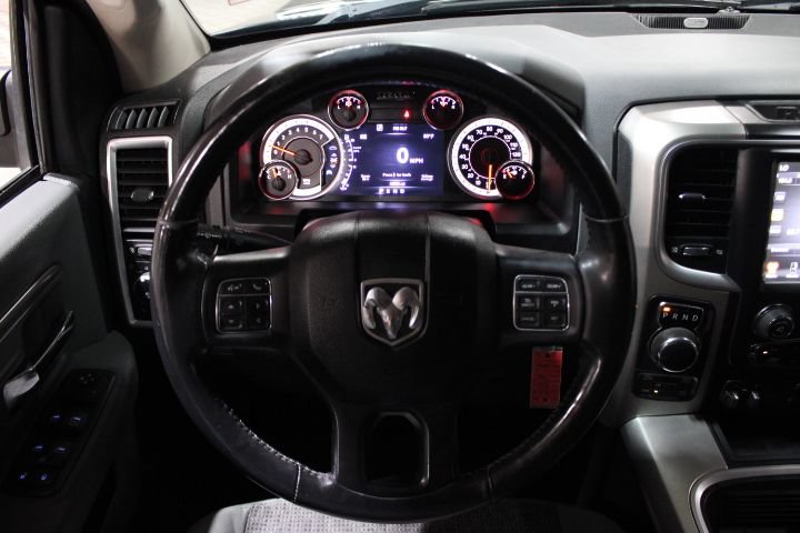 Used 2017 RAM 1500 Big Horn AWD/4WD image 35