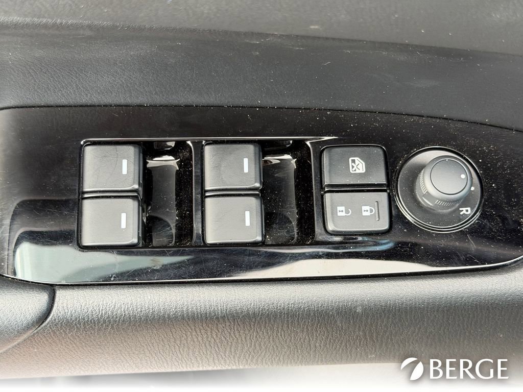 Certified 2025 MAZDA CX-5 AWD 2.5 S w/ Select Package image 19