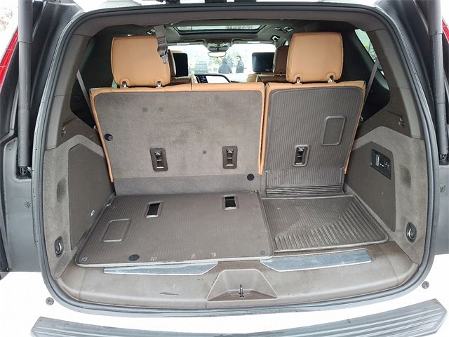 Used 2023 Cadillac Escalade Sport w/ LPO, ONYX Package image 28