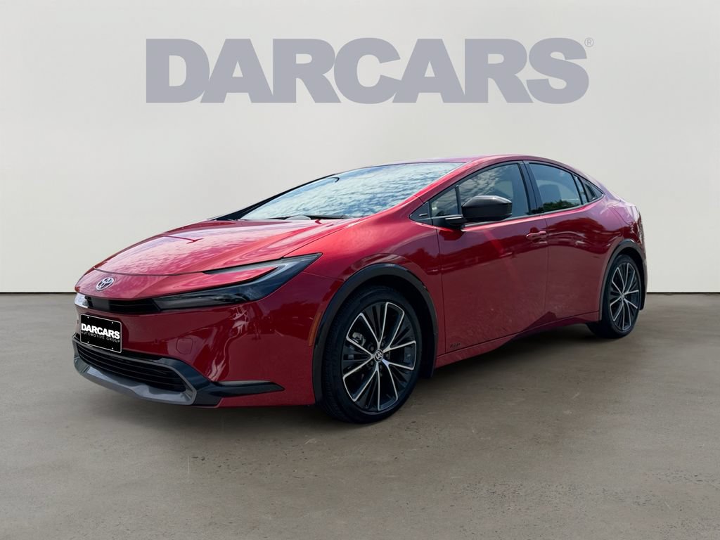 Used 2024 Toyota Prius XLE AWD/4WD image 2