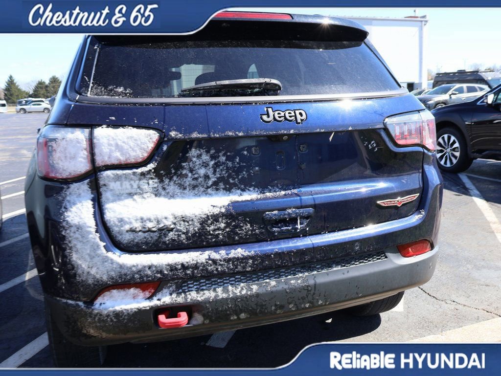 Used 2019 Jeep Compass Trailhawk w/ Cold Weather Group image 14