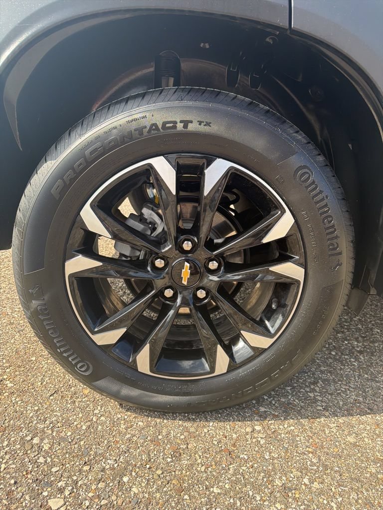 Used 2023 Chevrolet TrailBlazer LT FWD image 17