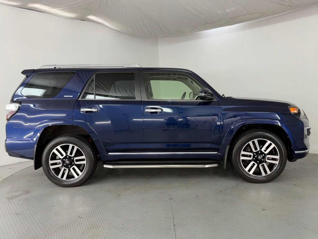 Used 2015 Toyota 4Runner Limited AWD/4WD image 5
