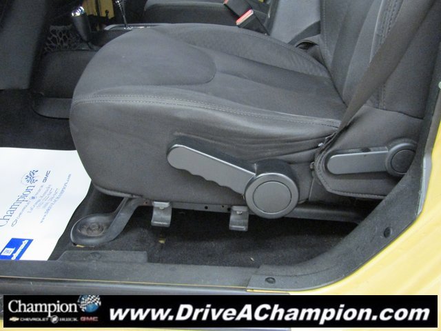 Used 2013 Jeep Wrangler Unlimited Sport image 17