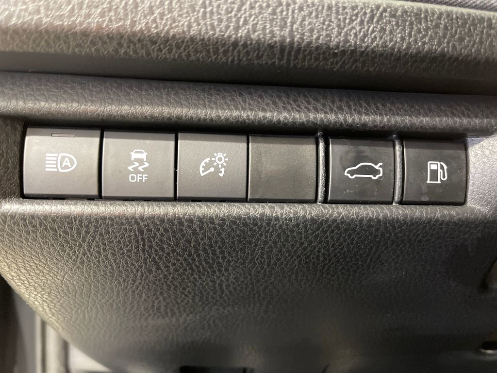 Certified 2025 Toyota Camry LE FWD image 29