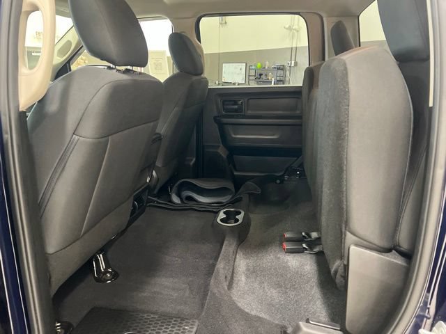 Used 2019 RAM 1500 Express w/ Express Value Package AWD/4WD image 14