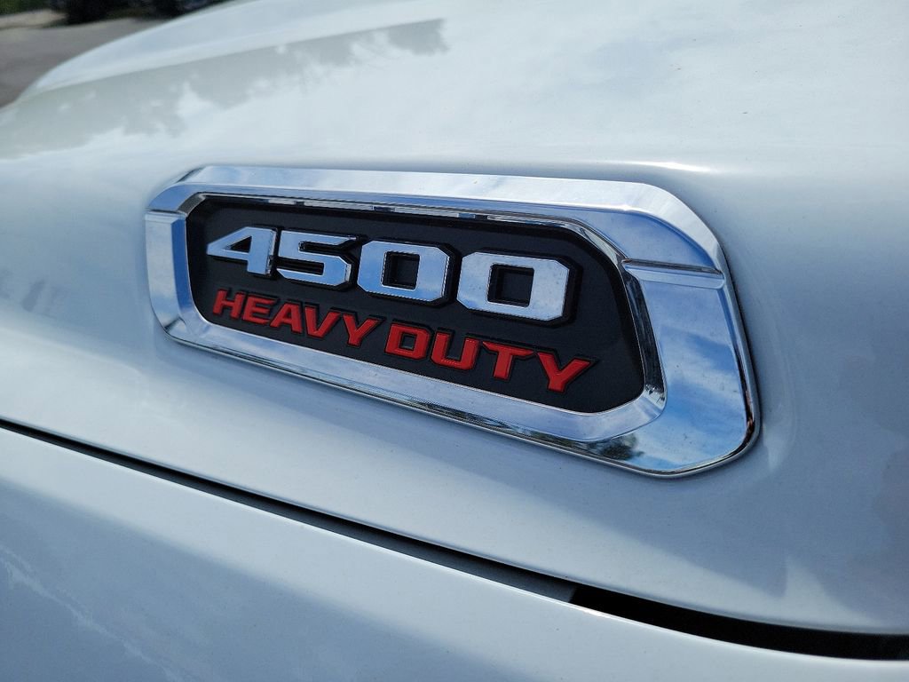 New 2024 RAM 4500 Tradesman image 17