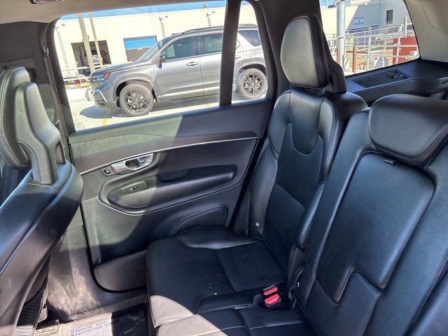 Used 2020 Volvo XC90 T5 Momentum w/ Protection Package Premier image 24