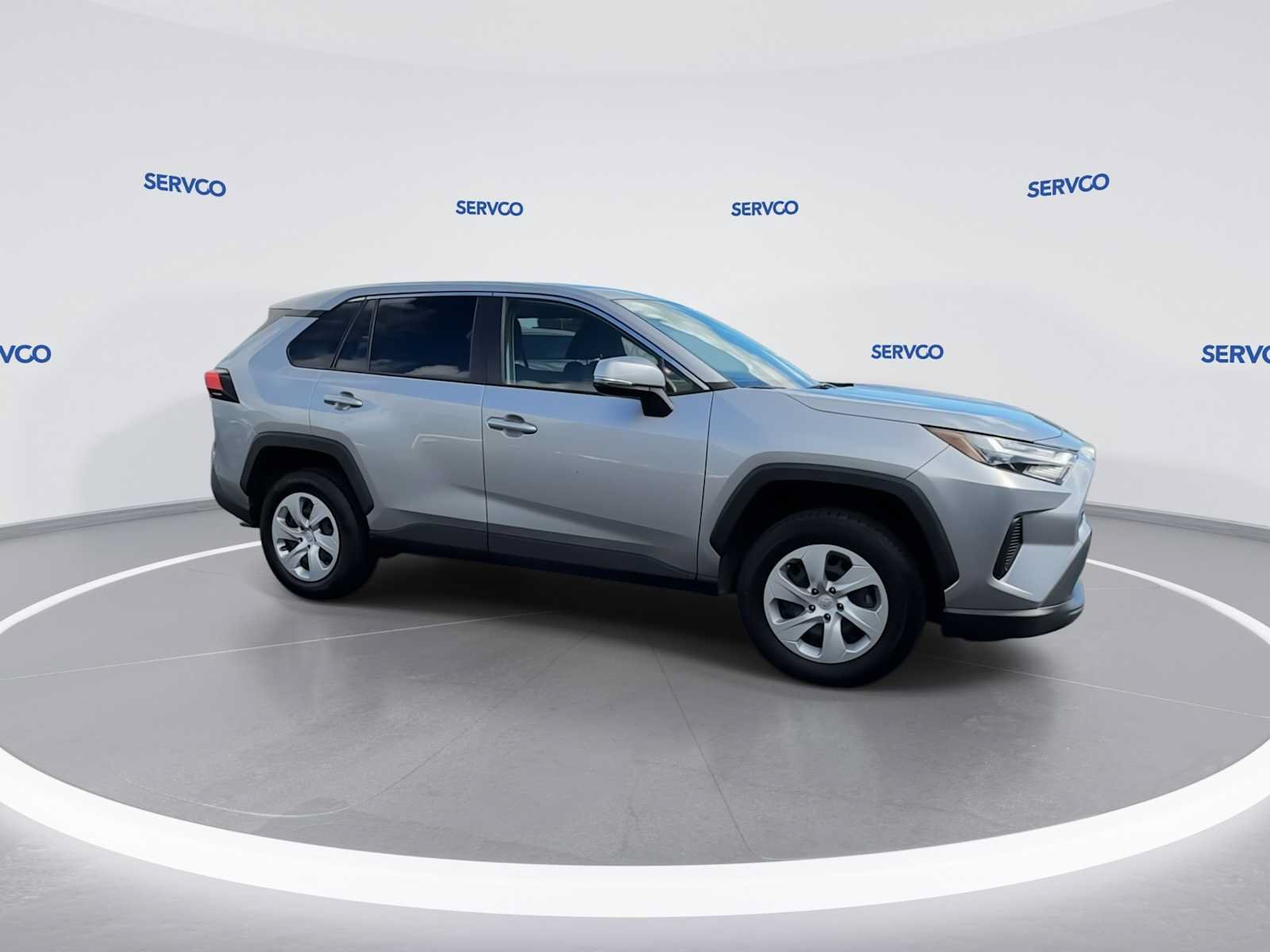 Used 2023 Toyota RAV4 LE FWD image 9