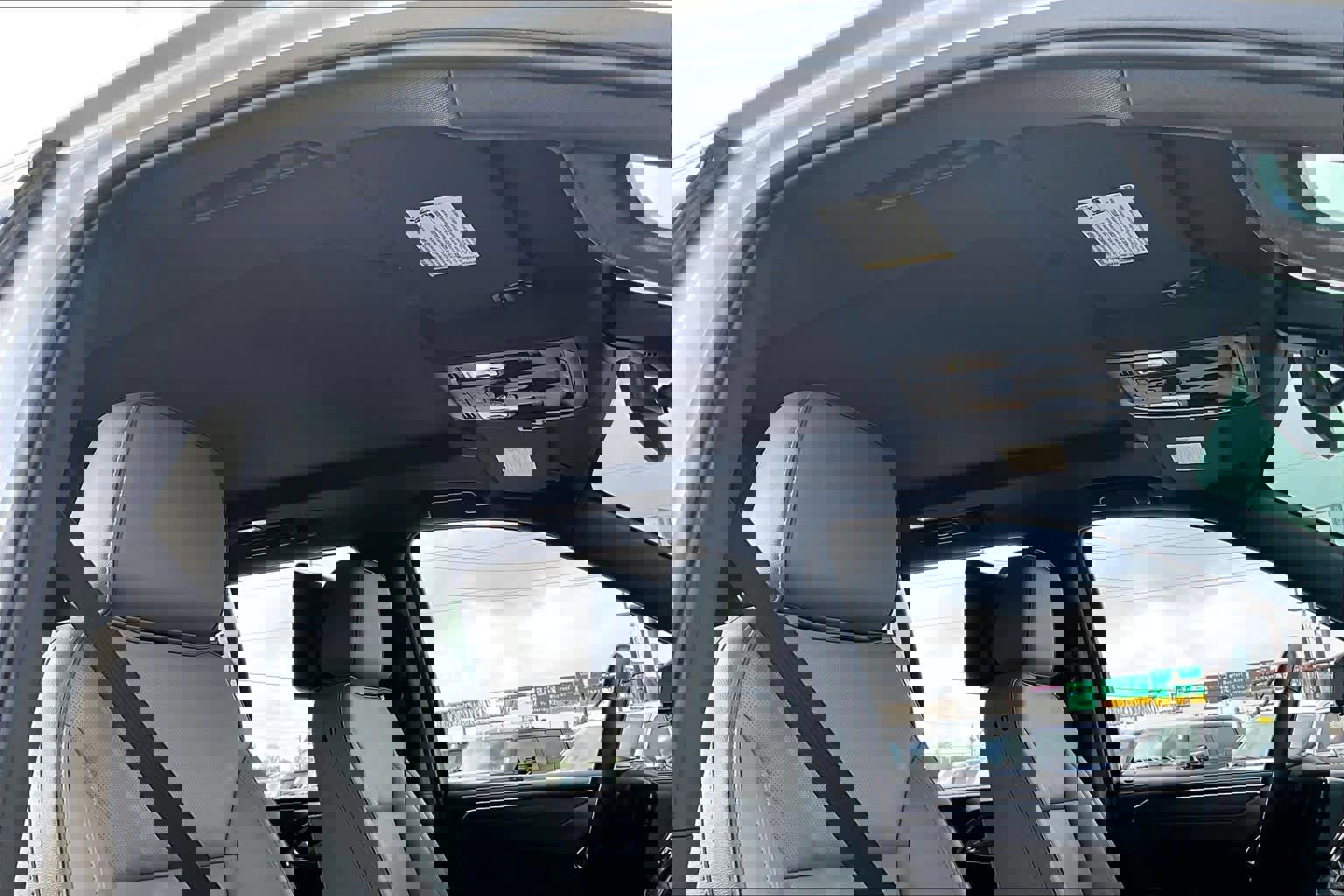 Used 2021 GMC Yukon SLT w/ SLT Premium Package image 14