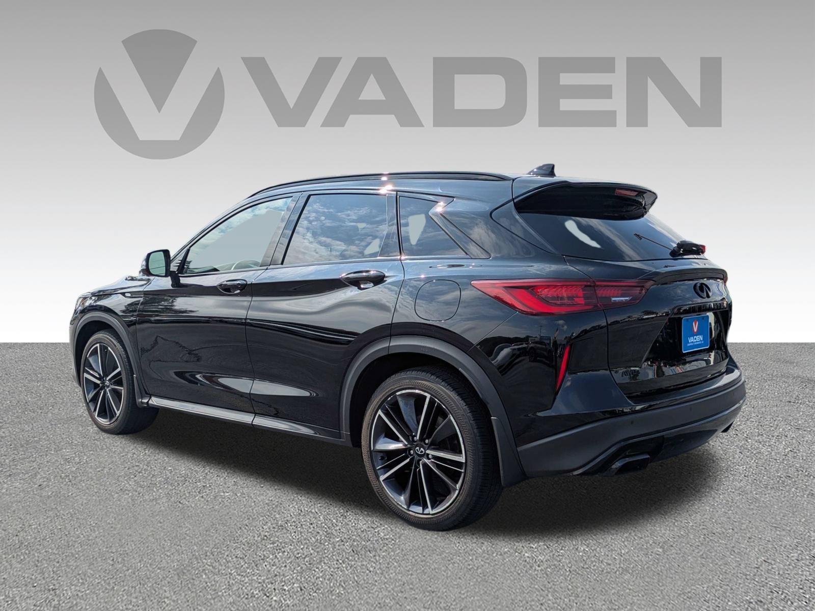 Used 2023 INFINITI QX50 Sport AWD/4WD image 27