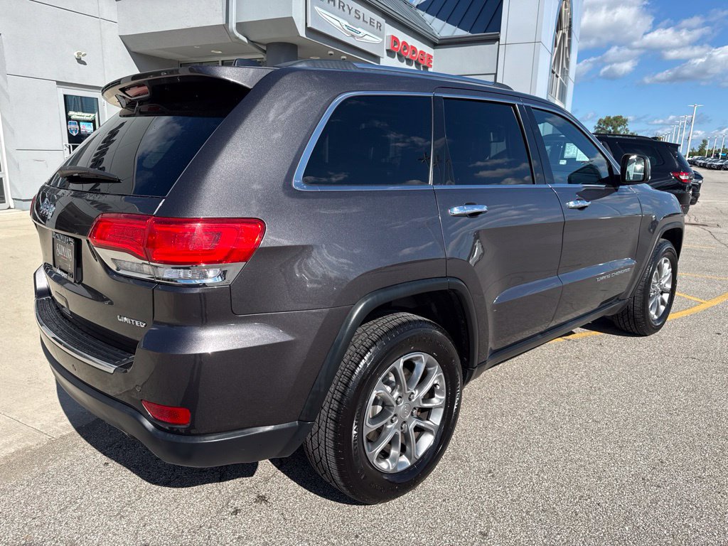 Used 2016 Jeep Grand Cherokee Limited w/ Luxury Group II AWD/4WD image 5