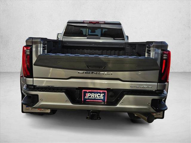 Used 2025 GMC Sierra 3500 Denali w/ Denali Reserve Package image 7