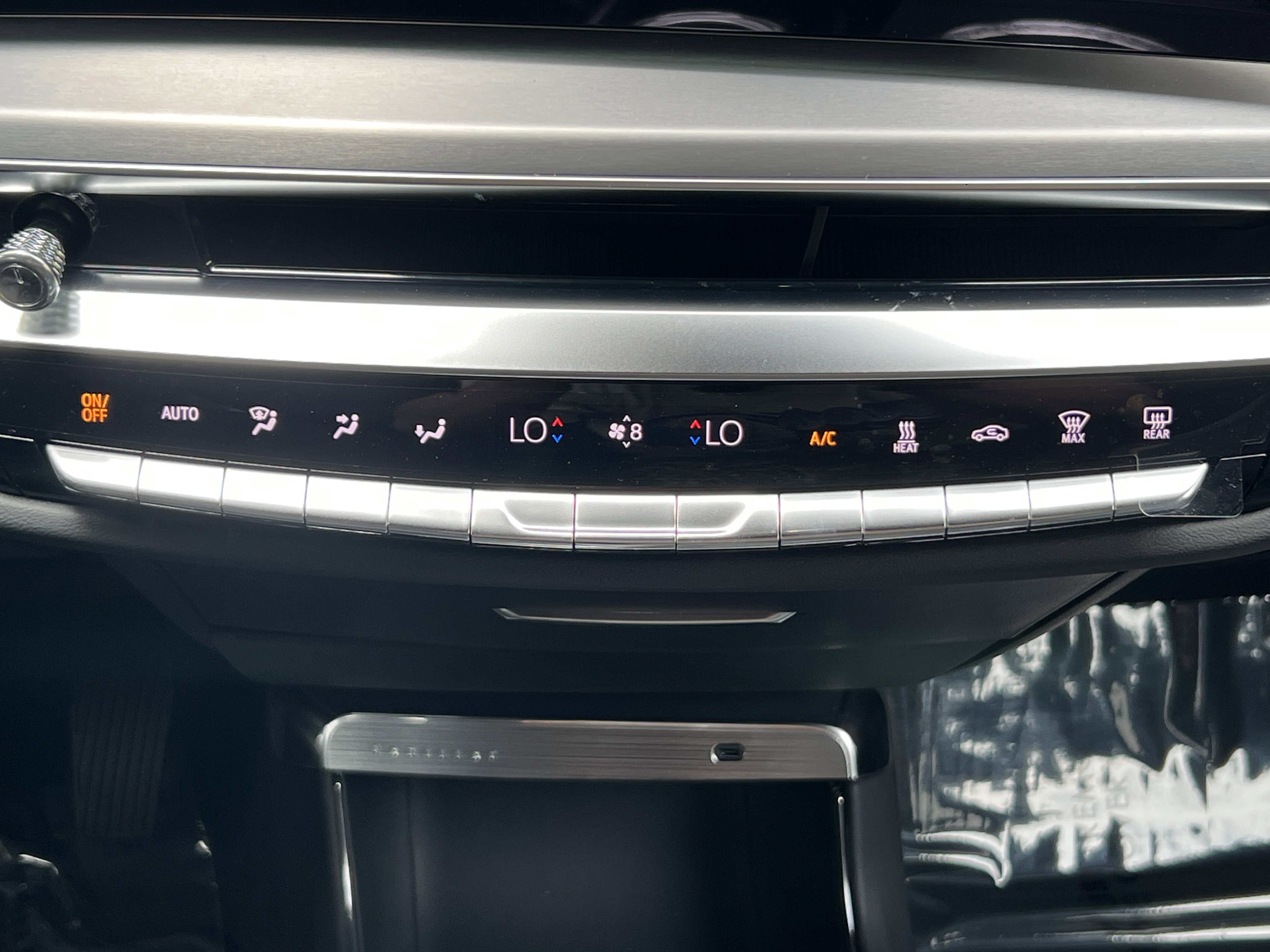 New 2025 Cadillac Lyriq Luxury image 32