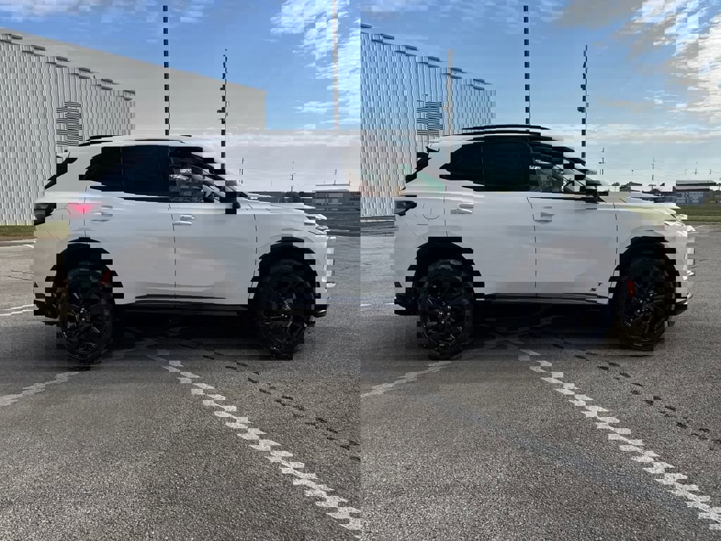 New 2026 Buick Envision Sport Touring image 8