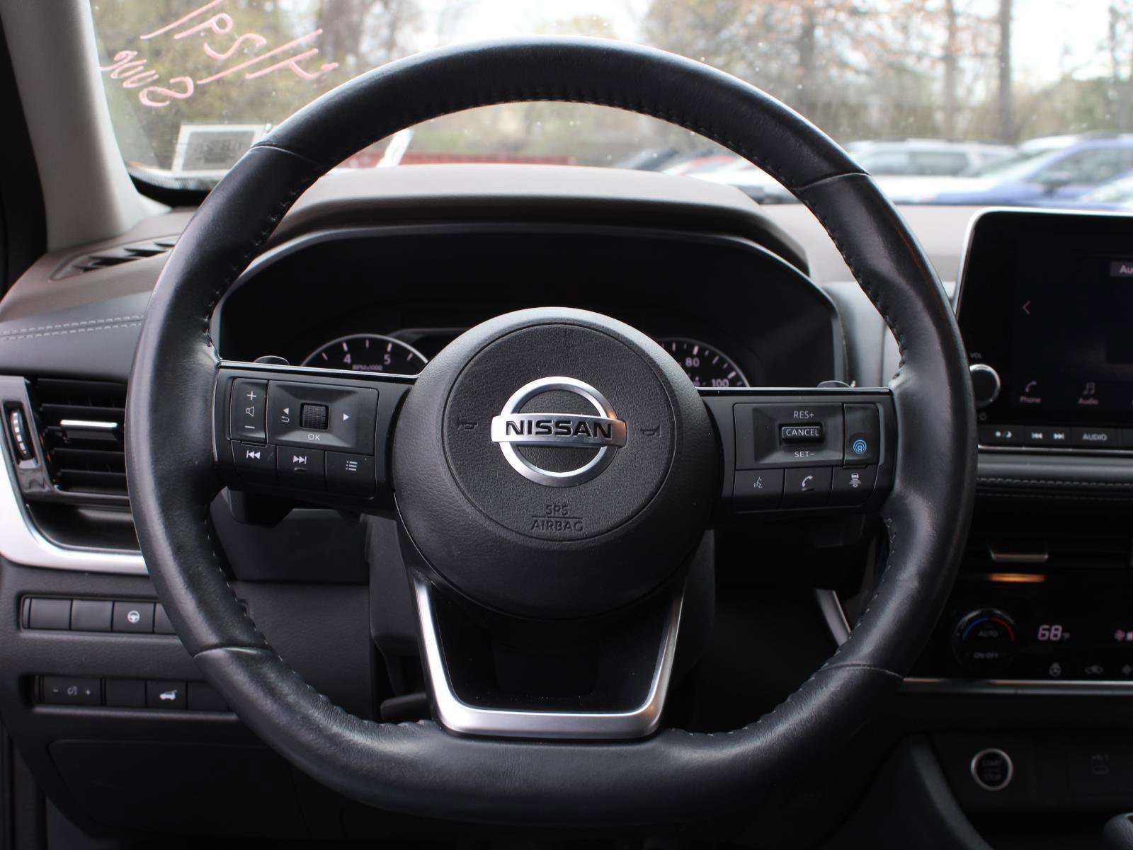 Used 2021 Nissan Rogue SV w/ Premium Package AWD/4WD image 11