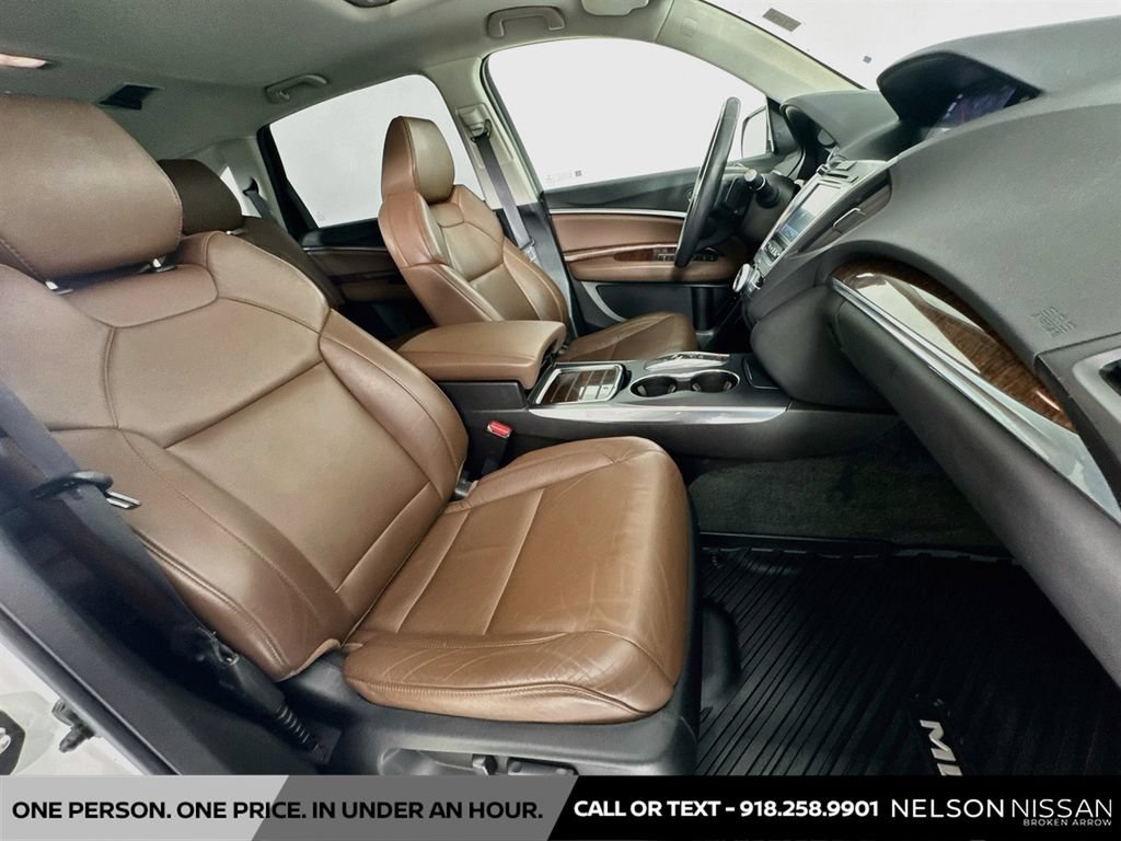 Used 2018 Acura MDX w/ Technology Package FWD image 30